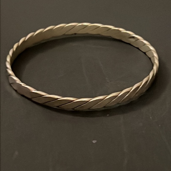 Vintage Sterling Silver 925 Twisted Flat Bangle Bracelet - Picture 3 of 8